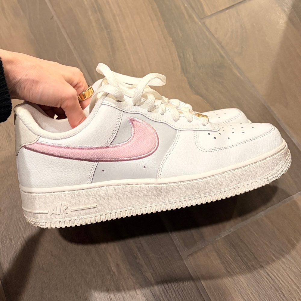 Nike Air Force 1 '07 Chenille Pink Swoosh Women's 8.5